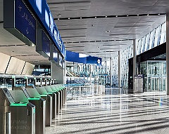 136_Helsinki Airport Terminal 2 Plaza